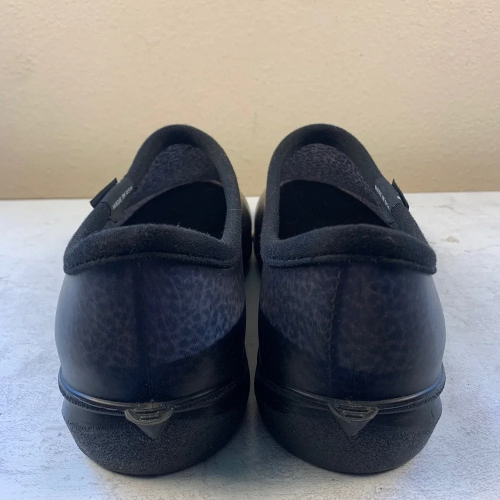 Sloggers Men 12 Garden Shoes Black Textured Waterproof Rubber Slip On Rain Clogs